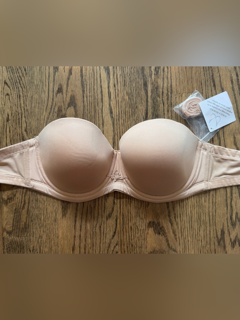 Adjustable Strapless Nude Bra